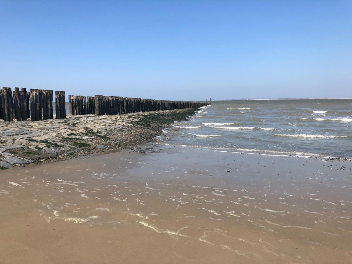 Appartement De Graanzolder Aan Zeeuwse Kust Hoofdplaat ภายนอก รูปภาพ