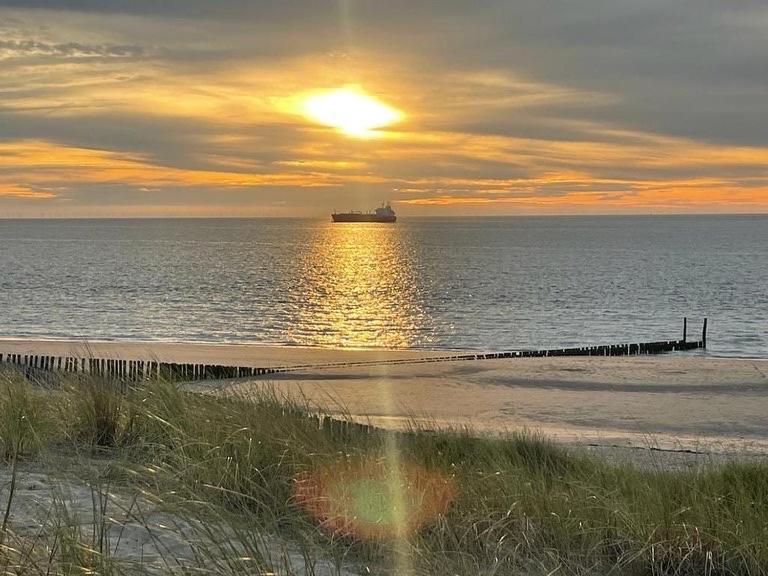 Appartement De Graanzolder Aan Zeeuwse Kust Hoofdplaat ภายนอก รูปภาพ
